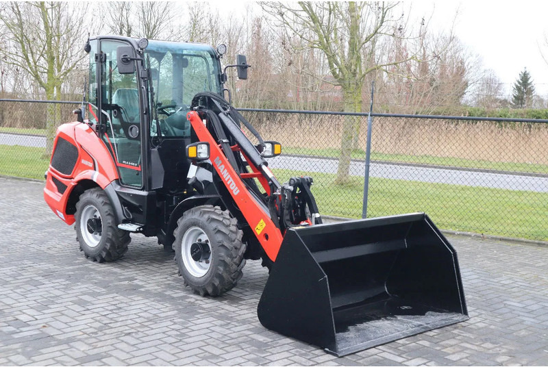 Manitou MLA 5-50 H | BUCKET | QUICK COUPLER | NEW UNUSED - Fadrom me goma: foto 5 Manitou MLA 5-50 H | BUCKET | QUICK COUPLER | NEW UNUSED - Fadrom me goma: foto 5