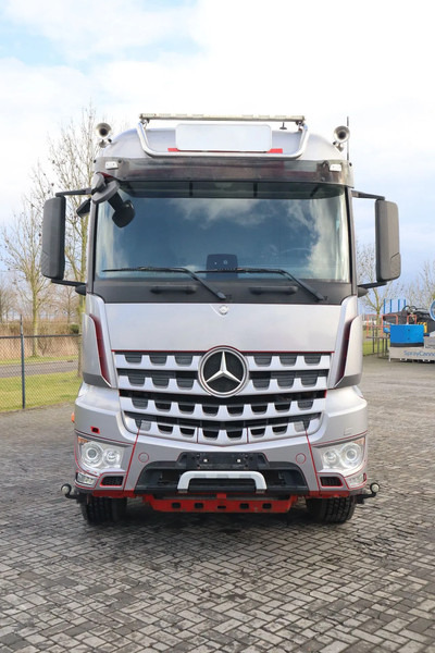 Mercedes-Benz Arocs 2658 2858 | 6X4 EURO 6 BIG AXLES | RETARDER | ENGINE PROBLEM - Kamion vetëshkarkues: foto 2 Mercedes-Benz Arocs 2658 2858 | 6X4 EURO 6 BIG AXLES | RETARDER | ENGINE PROBLEM - Kamion vetëshkarkues: foto 2