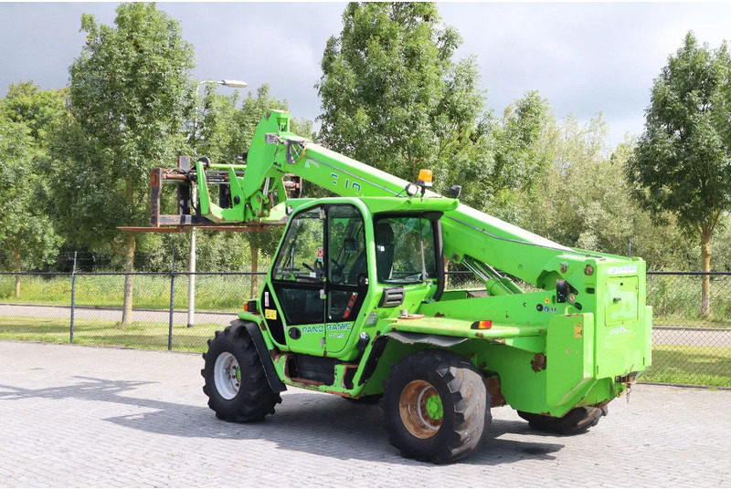 Merlo P72.10 | HYDR FORKS | 7.2 TON | 10 METER - Ekskavator teleskopik: foto 3 Merlo P72.10 | HYDR FORKS | 7.2 TON | 10 METER - Ekskavator teleskopik: foto 3