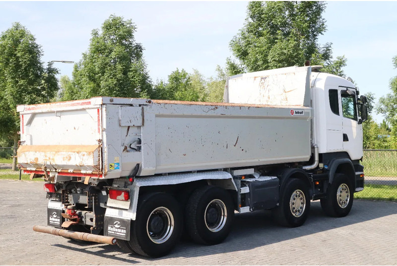 Scania R580 V8 | 8X4 | FULL STEEL | BIG AXLES | RETARDER | EURO 6 - Kamion vetëshkarkues: foto 5 Scania R580 V8 | 8X4 | FULL STEEL | BIG AXLES | RETARDER | EURO 6 - Kamion vetëshkarkues: foto 5