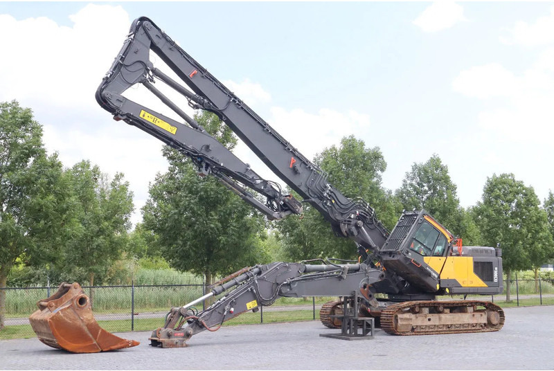 Volvo EC380EHR | EC380E HR | 23M BOOM | OILQUICK | MAGNET | DEMOLITION - Ekskavator me zinxhirë: foto 2 Volvo EC380EHR | EC380E HR | 23M BOOM | OILQUICK | MAGNET | DEMOLITION - Ekskavator me zinxhirë: foto 2