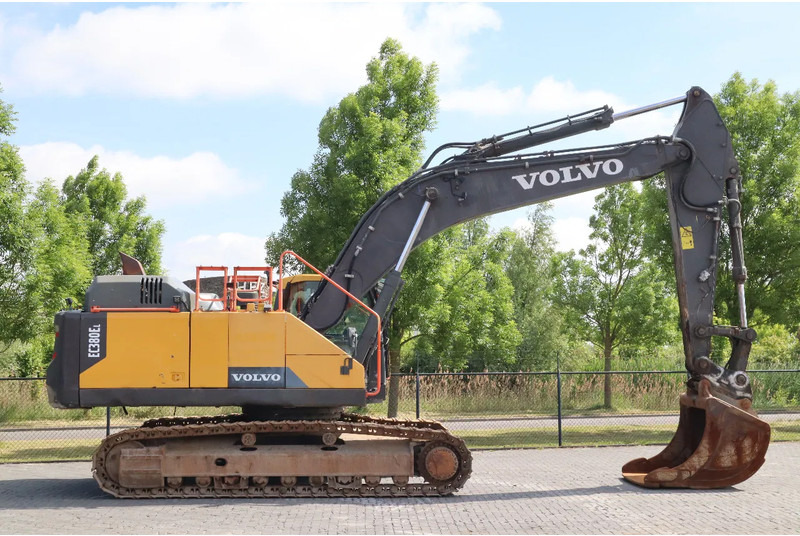 Volvo EC380EL | EC 380 EL | BUCKET | QUICK COUPLER - Ekskavator me zinxhirë: foto 4 Volvo EC380EL | EC 380 EL | BUCKET | QUICK COUPLER - Ekskavator me zinxhirë: foto 4