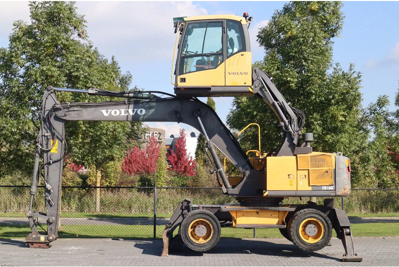 Volvo EW160C | EW 160 C | LIFT CAB | DOZERBLADE | QUICK COUPLER - Ekskavator me goma: foto 1 Volvo EW160C | EW 160 C | LIFT CAB | DOZERBLADE | QUICK COUPLER - Ekskavator me goma: foto 1