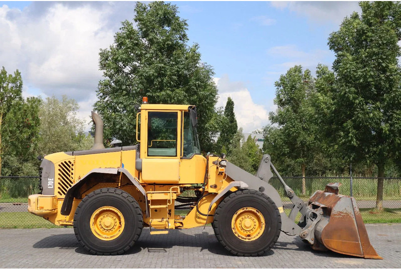 Volvo L70E | BUCKET | QUICK COUPLER | EXTRA FUNCT | AIRCO - Fadrom me goma: foto 4 Volvo L70E | BUCKET | QUICK COUPLER | EXTRA FUNCT | AIRCO - Fadrom me goma: foto 4