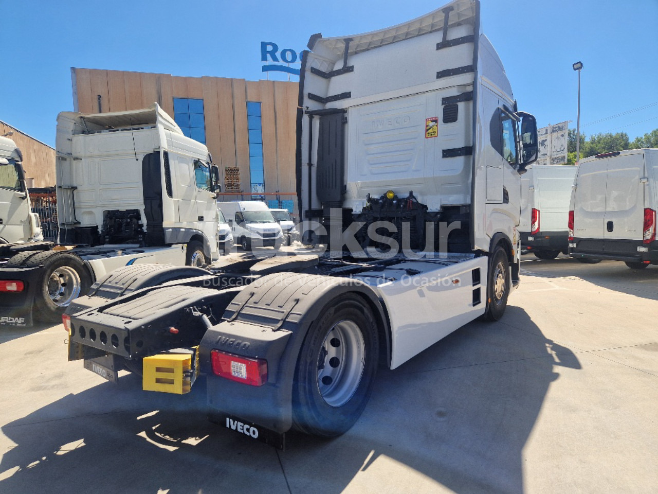 IVECO S-WAY AS440S49T/P - Gjysmë-kamion: foto 4 IVECO S-WAY AS440S49T/P - Gjysmë-kamion: foto 4