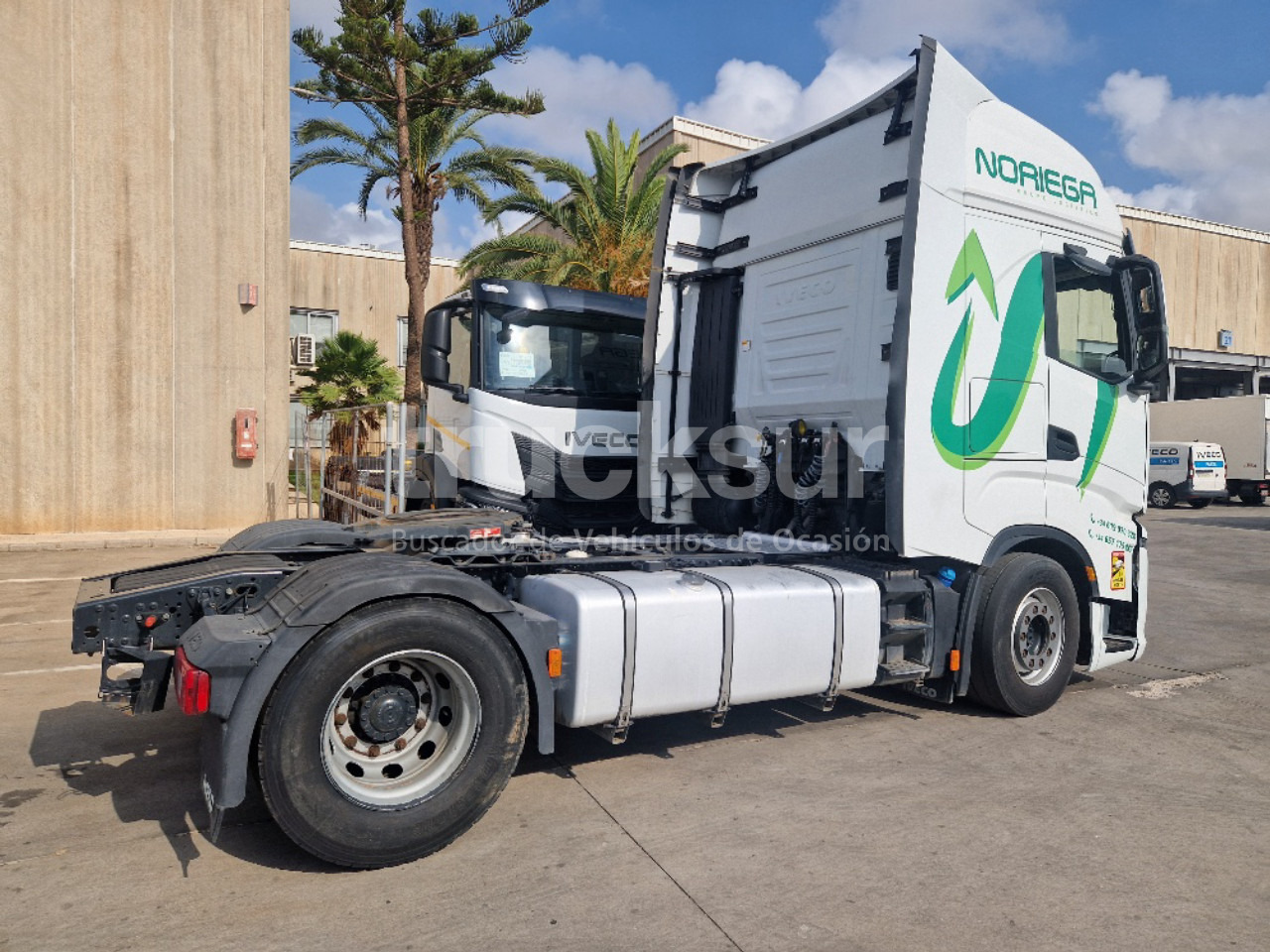IVECO S-WAY AS440S51T/P - Gjysmë-kamion: foto 3 IVECO S-WAY AS440S51T/P - Gjysmë-kamion: foto 3