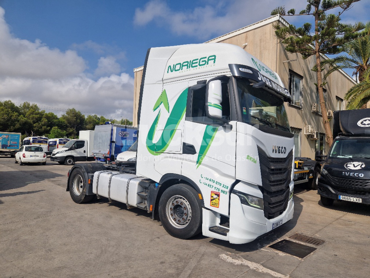 IVECO S-WAY AS440S51T/P - Gjysmë-kamion: foto 2 IVECO S-WAY AS440S51T/P - Gjysmë-kamion: foto 2