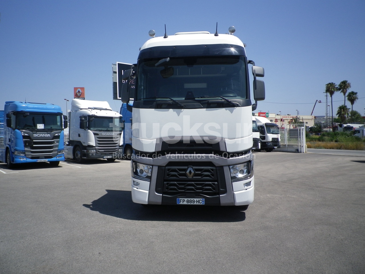 RENAULT T520 HIGH SLEEPER CAB - Gjysmë-kamion: foto 3 RENAULT T520 HIGH SLEEPER CAB - Gjysmë-kamion: foto 3