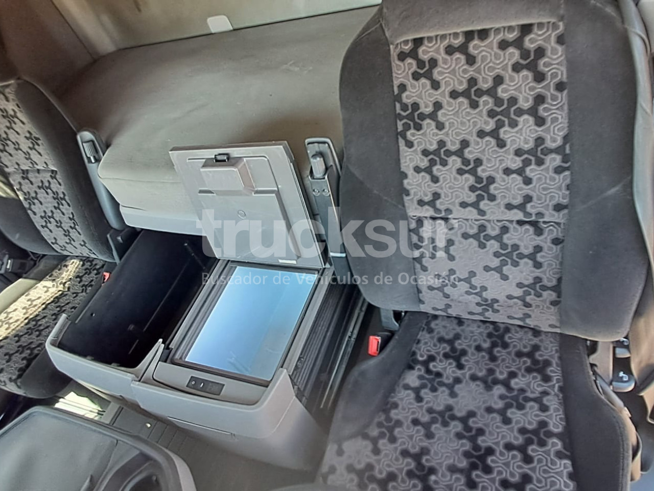 SCANIA R450 - Gjysmë-kamion: foto 5 SCANIA R450 - Gjysmë-kamion: foto 5