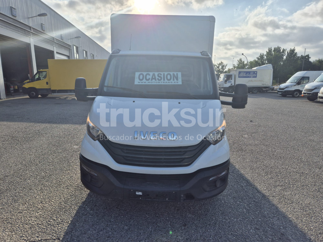 IVECO DAILY 35C16H - Kamioncine me kontinier: foto 3 IVECO DAILY 35C16H - Kamioncine me kontinier: foto 3