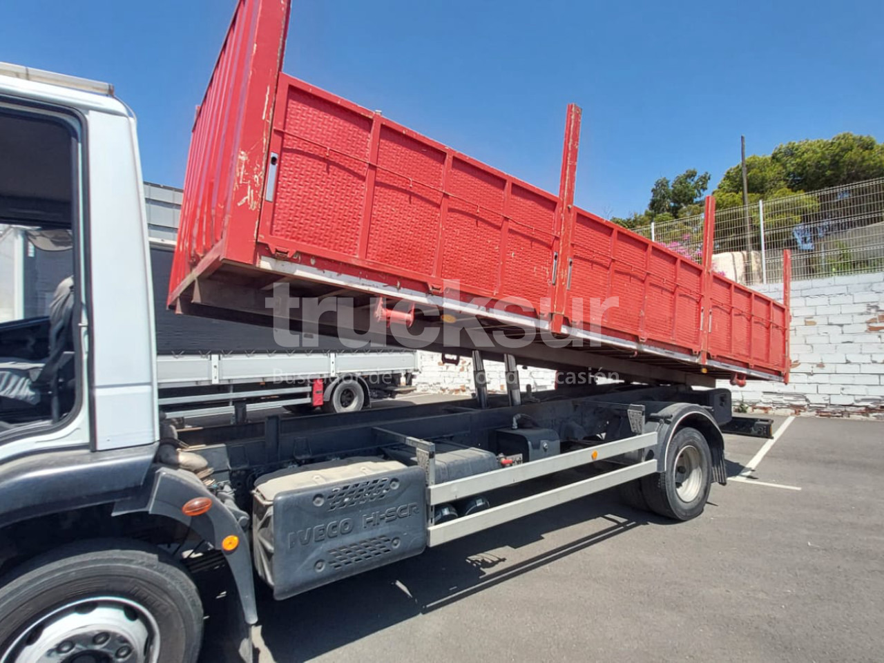 IVECO EUROCARGO 250.123 - Kamion vetëshkarkues: foto 5 IVECO EUROCARGO 250.123 - Kamion vetëshkarkues: foto 5