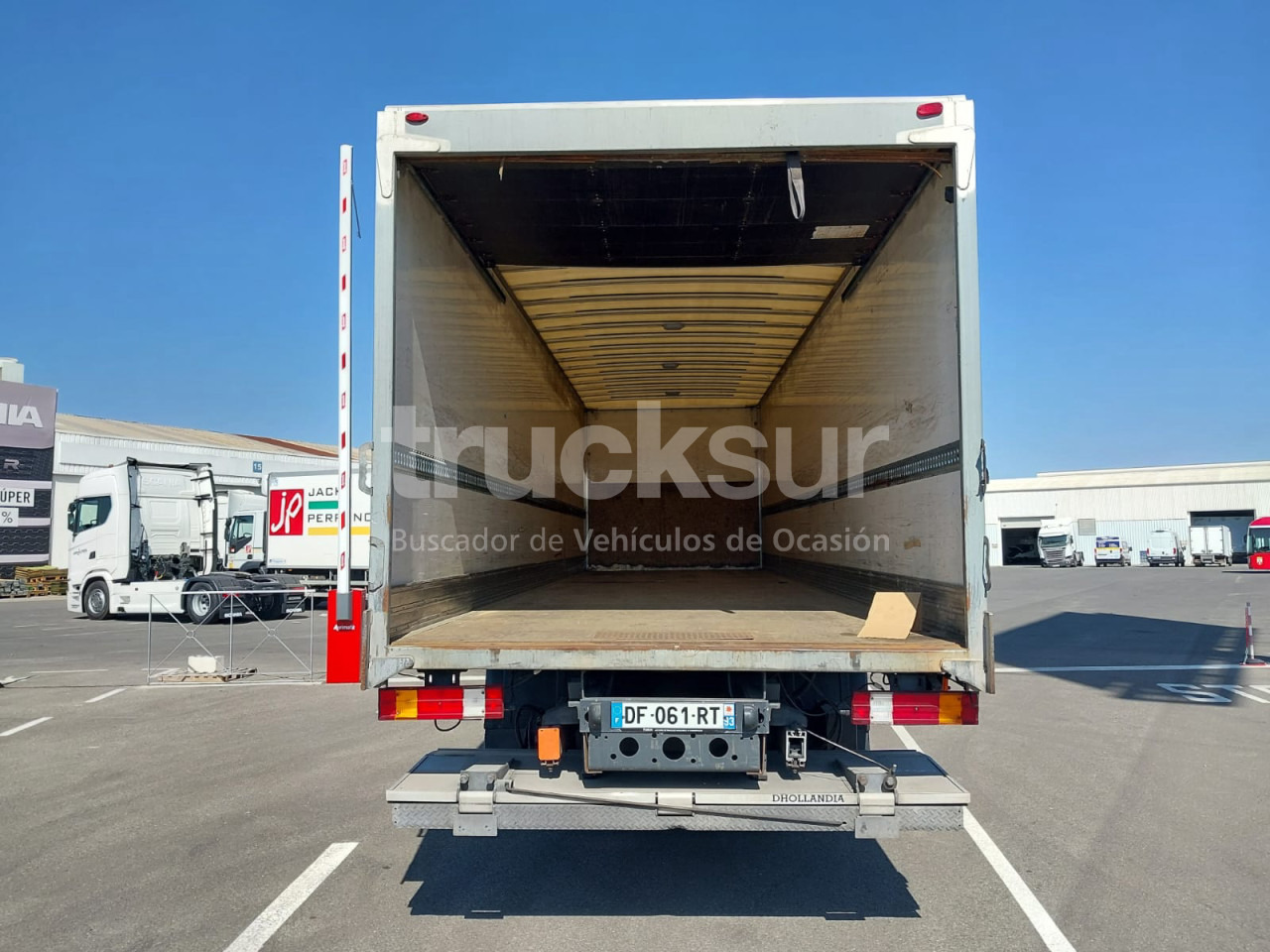 MERCEDES AXOR 2529 ejes 6x2*4 - Kamion vagonetë: foto 5 MERCEDES AXOR 2529 ejes 6x2*4 - Kamion vagonetë: foto 5