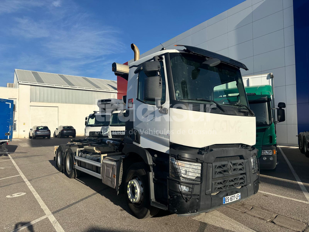 RENAULT C430.26 6X2 - Kamion vetëngarkues: foto 4 RENAULT C430.26 6X2 - Kamion vetëngarkues: foto 4