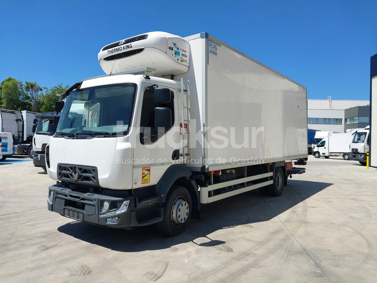 RENAULT D13.240 - Kamion frigorifer: foto 1 RENAULT D13.240 - Kamion frigorifer: foto 1