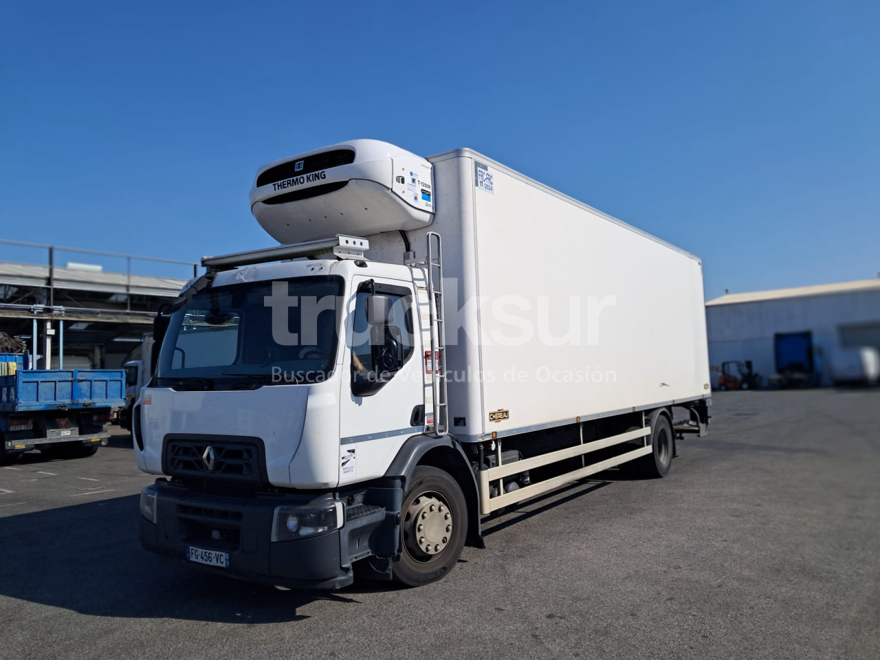 RENAULT D320.18 - Kamion frigorifer: foto 1 RENAULT D320.18 - Kamion frigorifer: foto 1