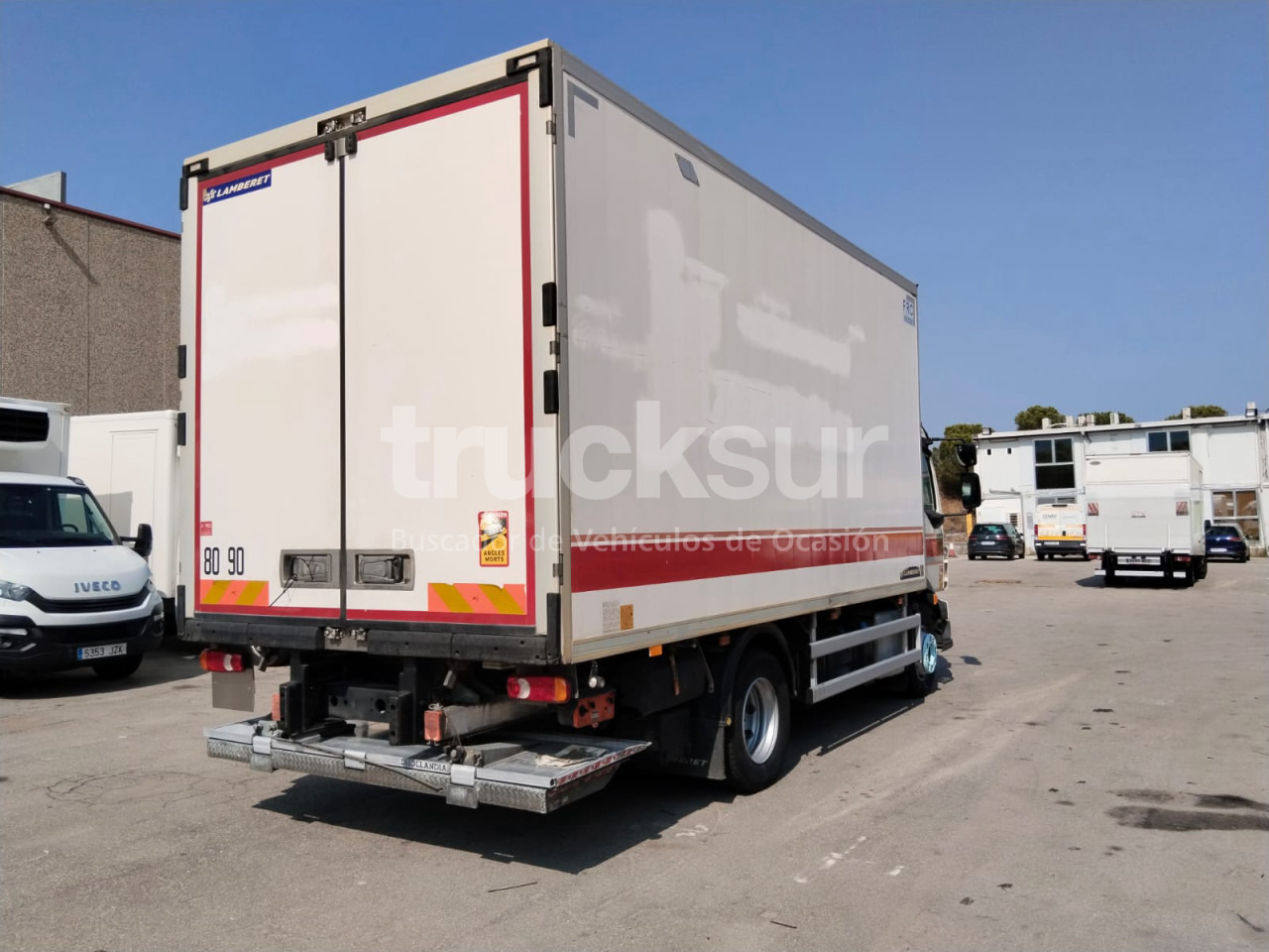 VOLVO FL250.12 - Kamion frigorifer: foto 4 VOLVO FL250.12 - Kamion frigorifer: foto 4