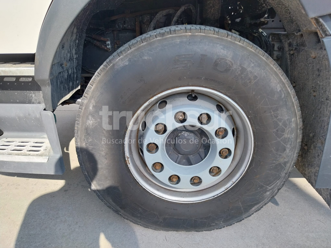 VOLVO FM 330HP - Fadromë ngarkuese: foto 4 VOLVO FM 330HP - Fadromë ngarkuese: foto 4