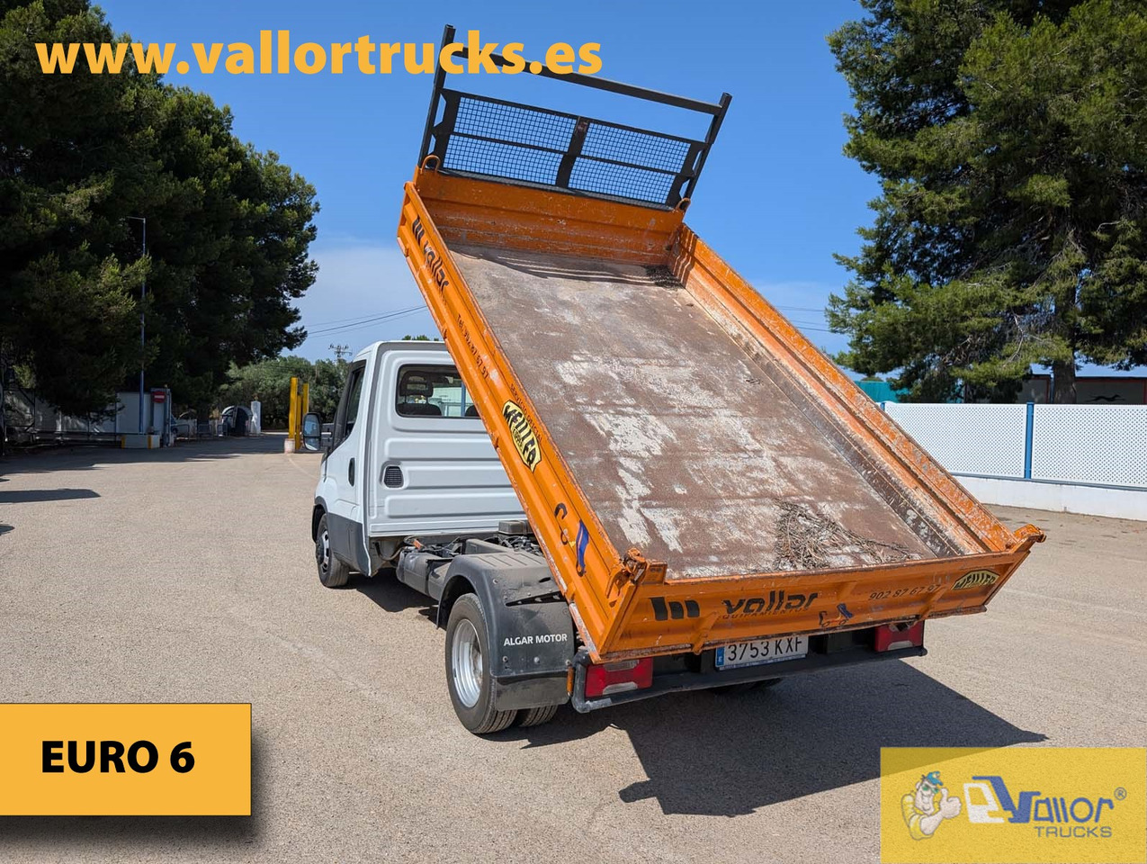 IVECO 35C15 - Kamion vetëshkarkues: foto 2 IVECO 35C15 - Kamion vetëshkarkues: foto 2