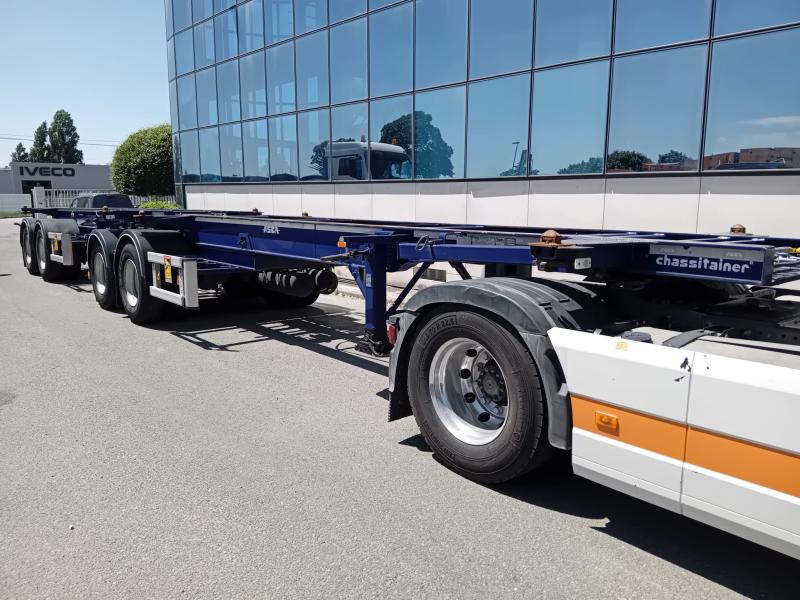 Asca - Transportjer kontejnerësh/ Gjysmë rimorkio me karroceri të çmontueshme: foto 1 Asca - Transportjer kontejnerësh/ Gjysmë rimorkio me karroceri të çmontueshme: foto 1