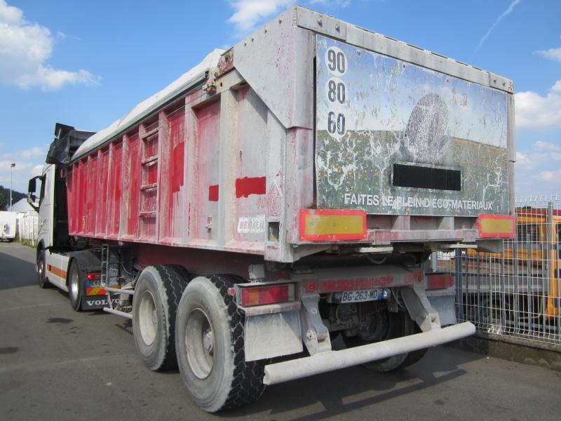 Benalu - Gjysmë rimorkio vetëshkarkuese: foto 3 Benalu - Gjysmë rimorkio vetëshkarkuese: foto 3