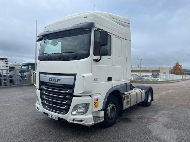 DAF XF 460 - Gjysmë-kamion: foto 1 DAF XF 460 - Gjysmë-kamion: foto 1