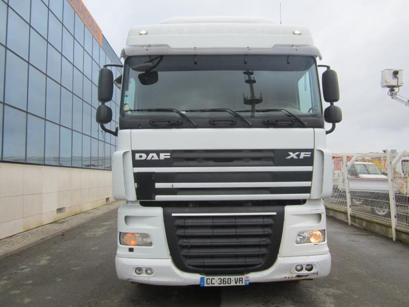 DAF XF105 460 - Gjysmë-kamion: foto 2 DAF XF105 460 - Gjysmë-kamion: foto 2