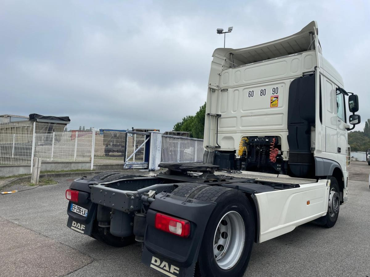 DAF XF460 - Gjysmë-kamion: foto 5 DAF XF460 - Gjysmë-kamion: foto 5