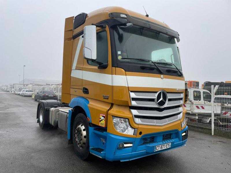 Mercedes Actros 1845 - Gjysmë-kamion: foto 2 Mercedes Actros 1845 - Gjysmë-kamion: foto 2