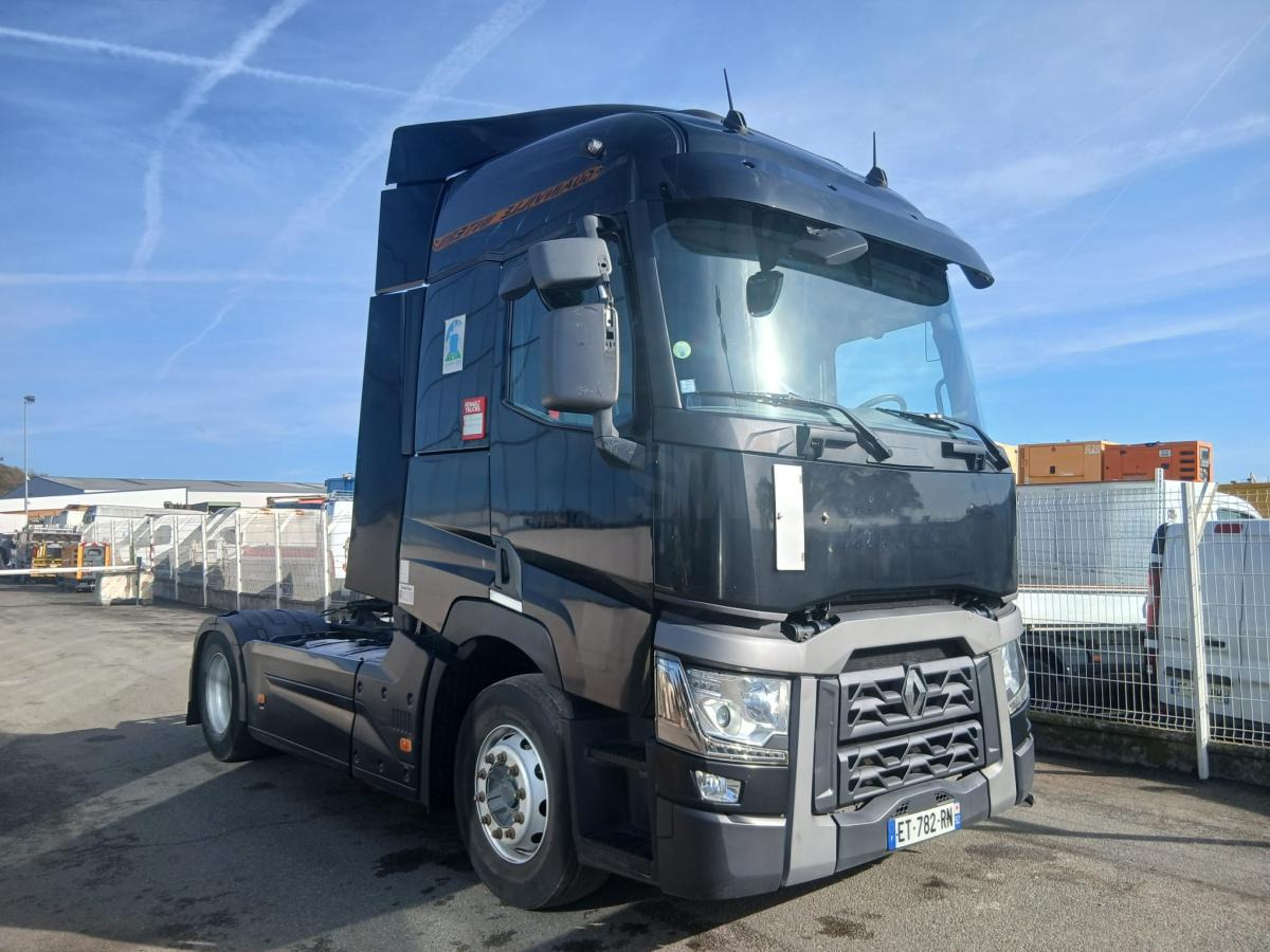 Renault Gamme T 460 - Gjysmë-kamion: foto 3 Renault Gamme T 460 - Gjysmë-kamion: foto 3
