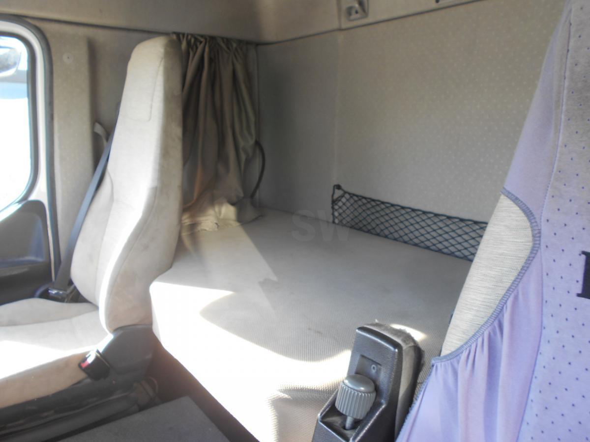 Gjysmë-kamion Renault Premium 410 DXI: foto 8 Gjysmë-kamion Renault Premium 410 DXI: foto 8