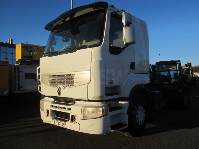 Renault Premium 450 DXI - Gjysmë-kamion: foto 2 Renault Premium 450 DXI - Gjysmë-kamion: foto 2