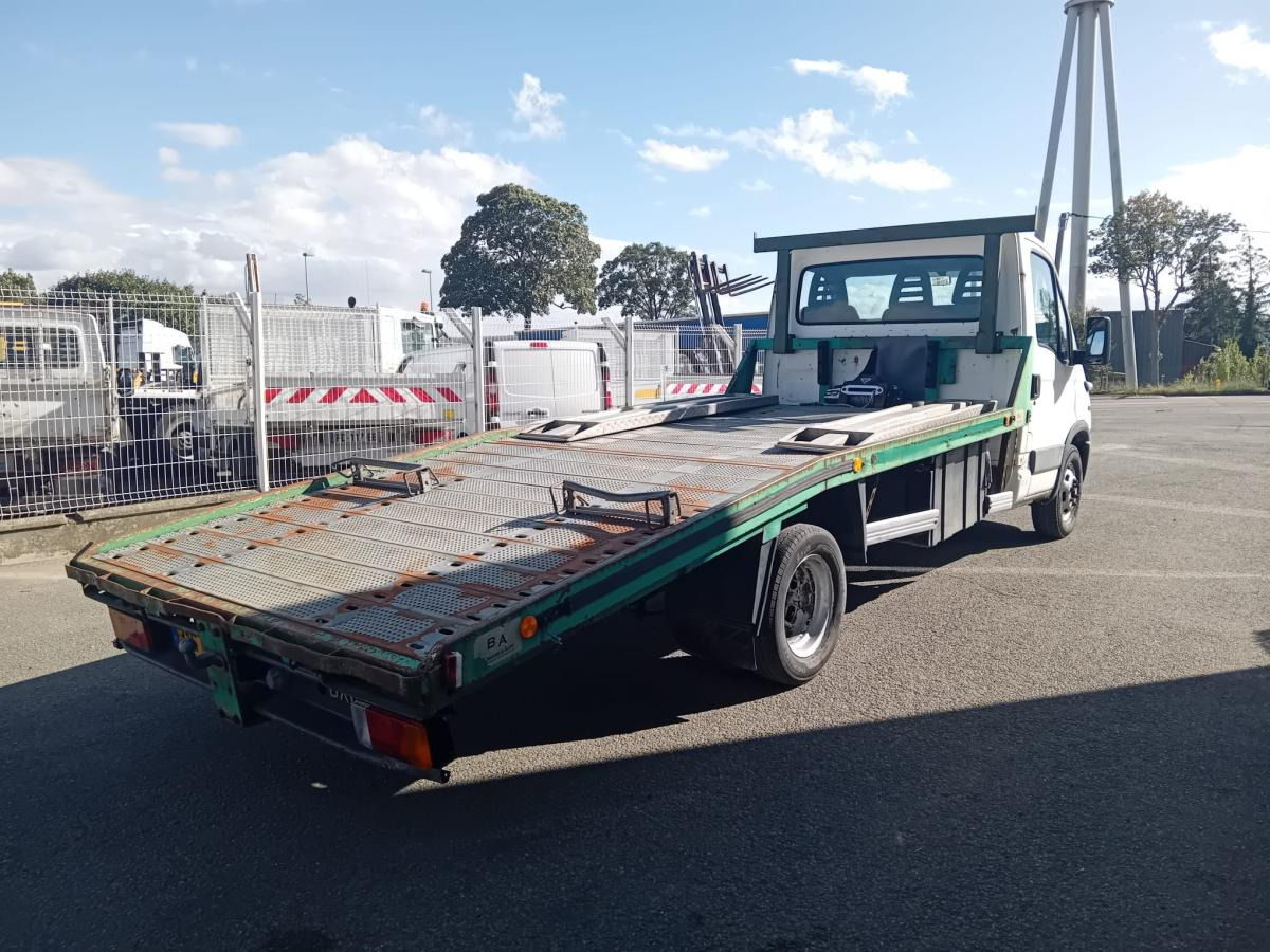 Iveco 35C14HPI - Karrotrec: foto 2 Iveco 35C14HPI - Karrotrec: foto 2