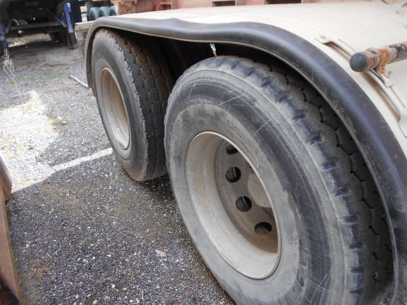 Kaiser - Gjysmë rimorkio vetëshkarkuese: foto 5 Kaiser - Gjysmë rimorkio vetëshkarkuese: foto 5