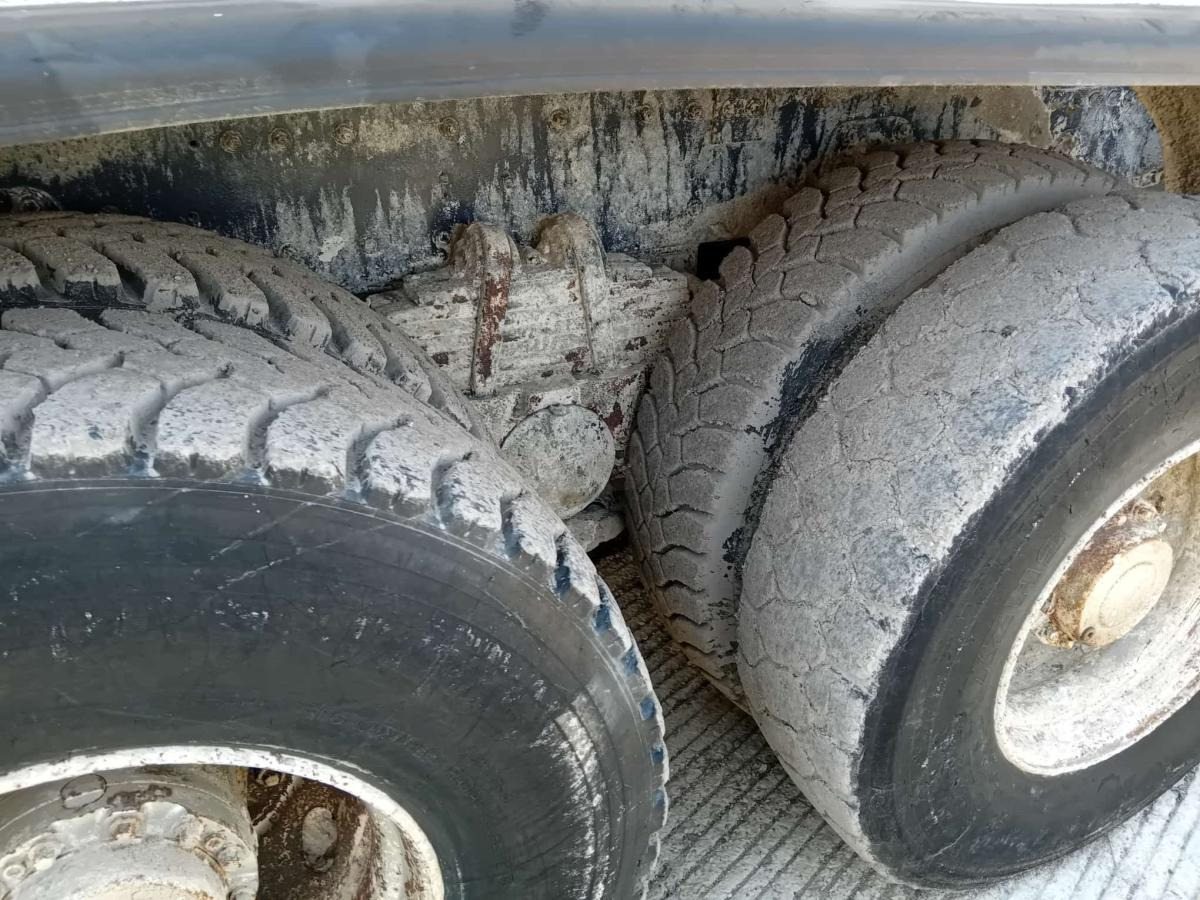 Renault Kerax - Kamioni: foto 4 Renault Kerax - Kamioni: foto 4