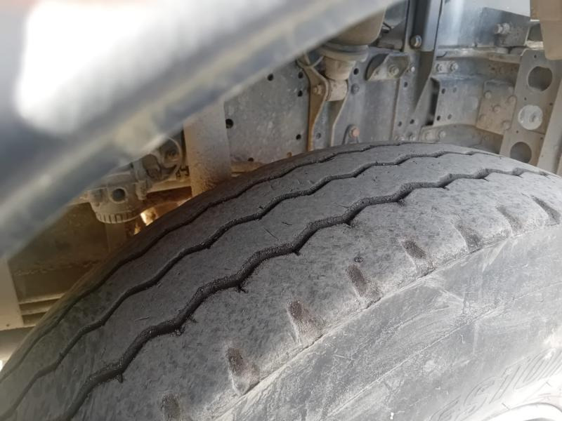 MAN TGA 33.350 - Kamion vetëshkarkues: foto 5 MAN TGA 33.350 - Kamion vetëshkarkues: foto 5