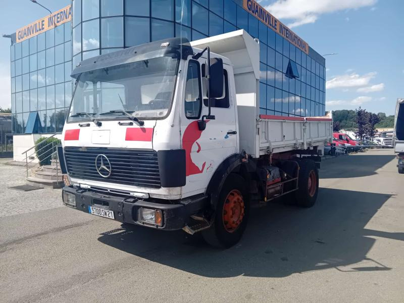 Mercedes 1414 - Kamion vetëshkarkues: foto 1 Mercedes 1414 - Kamion vetëshkarkues: foto 1
