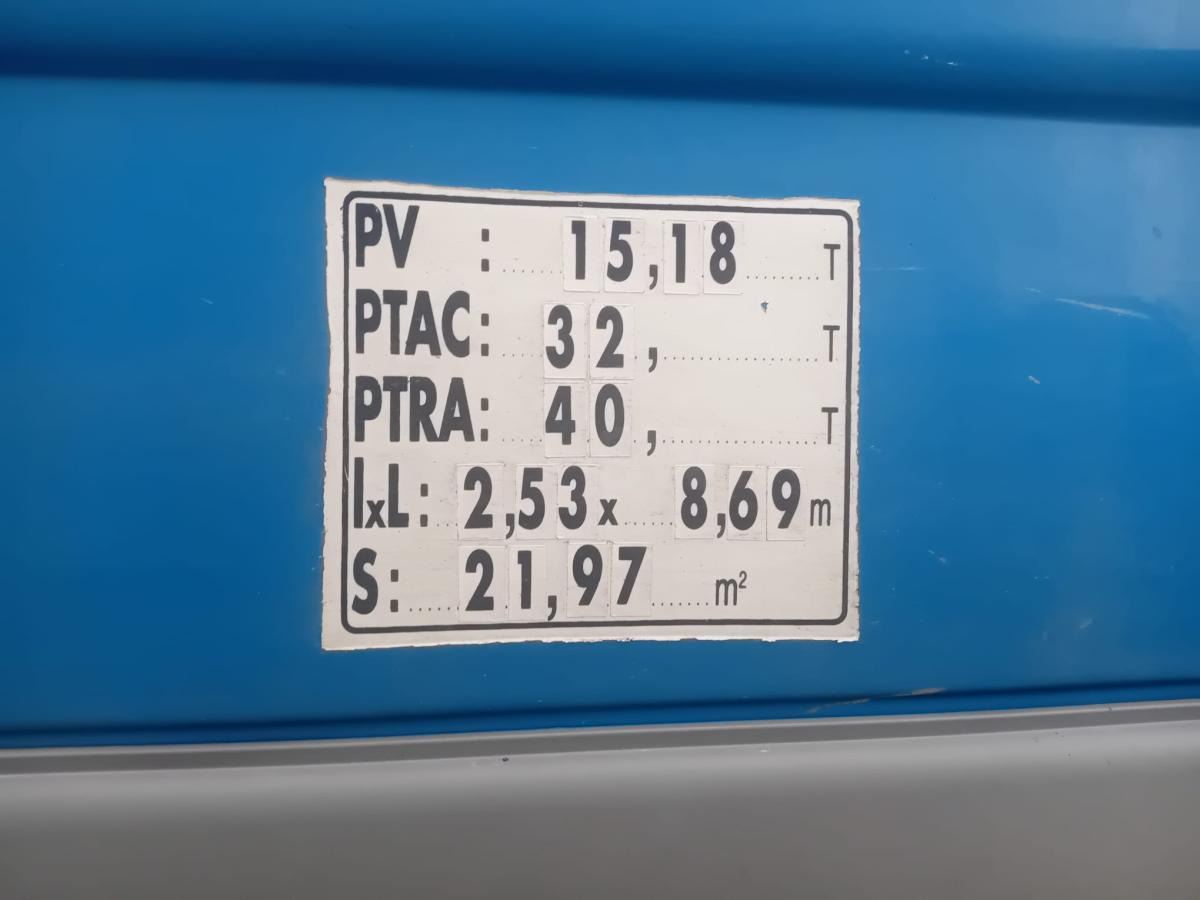 Mercedes Actros 4141 - Kamion vetëshkarkues: foto 5 Mercedes Actros 4141 - Kamion vetëshkarkues: foto 5