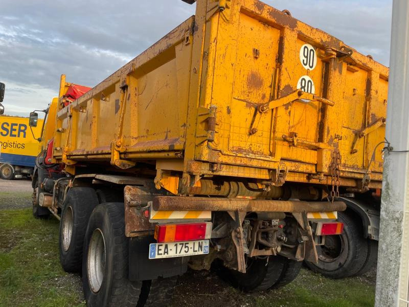 Renault Kerax 370 DCI - Kamion vetëshkarkues: foto 4 Renault Kerax 370 DCI - Kamion vetëshkarkues: foto 4