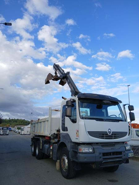 Renault Kerax 380 DXI - Kamion vetëshkarkues, Kamion me vinç: foto 2 Renault Kerax 380 DXI - Kamion vetëshkarkues, Kamion me vinç: foto 2
