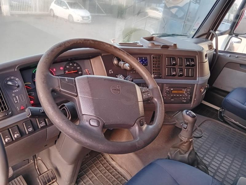 Volvo FH - Kamion me karroceri të hapur: foto 3 Volvo FH - Kamion me karroceri të hapur: foto 3