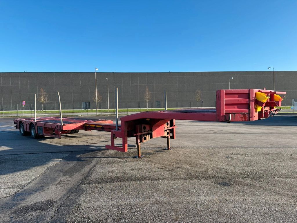 B-XL 4.5 m. 2 axle extension B-XL 4.5 m. 2 axle extension lenkachse - Gjysmë rimorkio me plan ngarkimi të ulët: foto 2 B-XL 4.5 m. 2 axle extension B-XL 4.5 m. 2 axle extension lenkachse - Gjysmë rimorkio me plan ngarkimi të ulët: foto 2