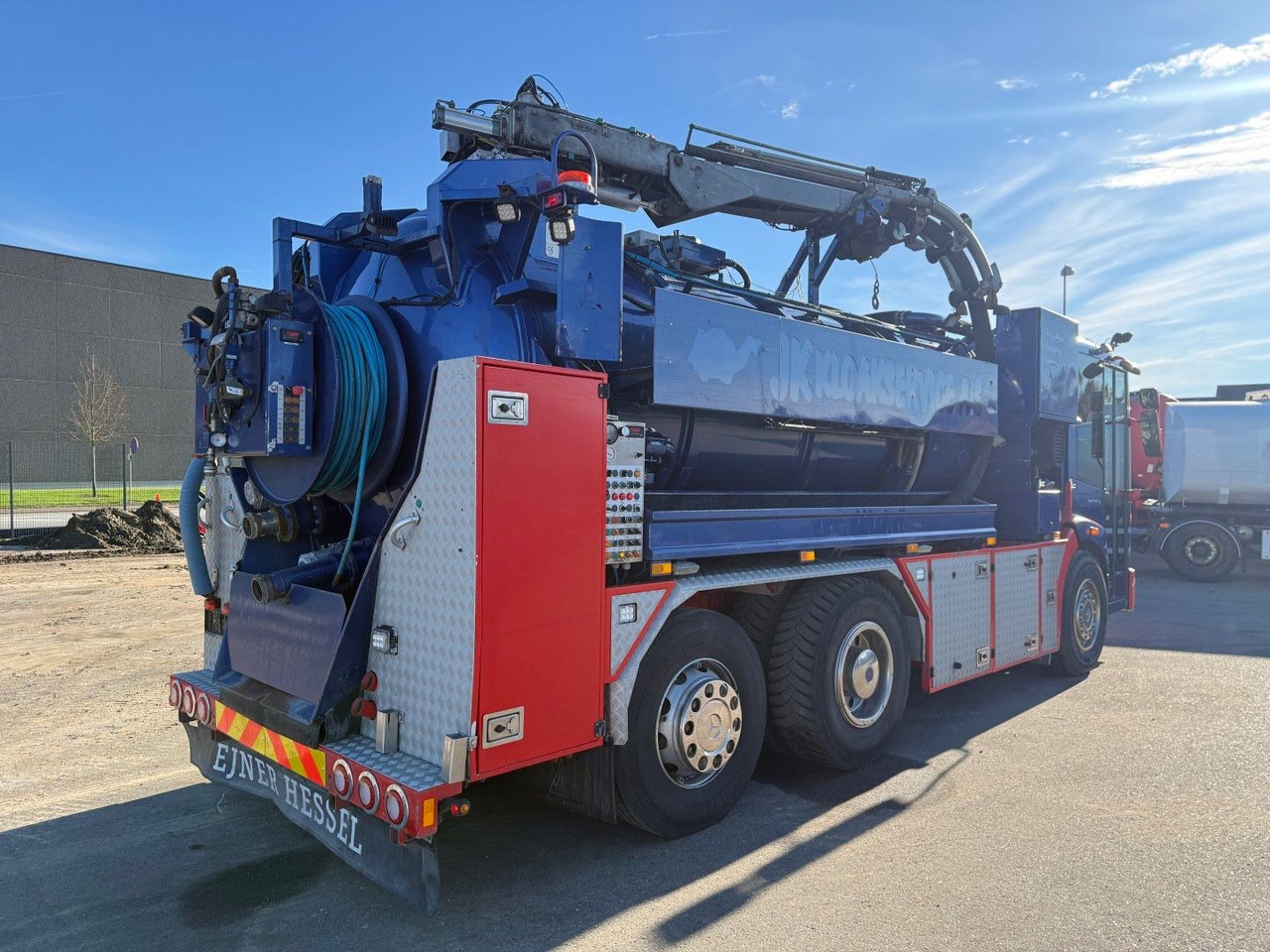 Mercedes-Benz Econic 2633 6x2*4 Hvidtved Larsen SLP309 Euro 5 - Kamion me vakuum: foto 3 Mercedes-Benz Econic 2633 6x2*4 Hvidtved Larsen SLP309 Euro 5 - Kamion me vakuum: foto 3