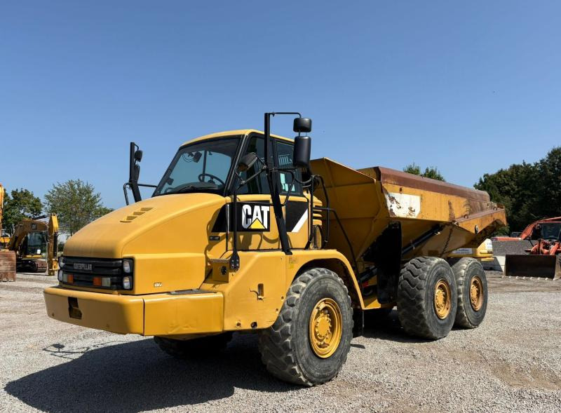 Caterpillar 730 - Shkarkues teleskopik: foto 2 Caterpillar 730 - Shkarkues teleskopik: foto 2