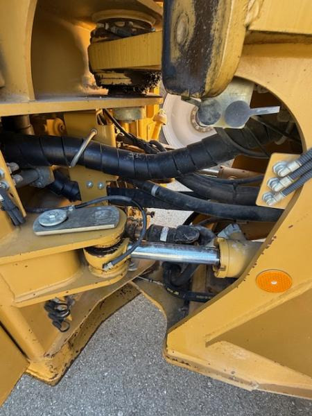 Caterpillar 938H - Fadrom me goma: foto 4 Caterpillar 938H - Fadrom me goma: foto 4
