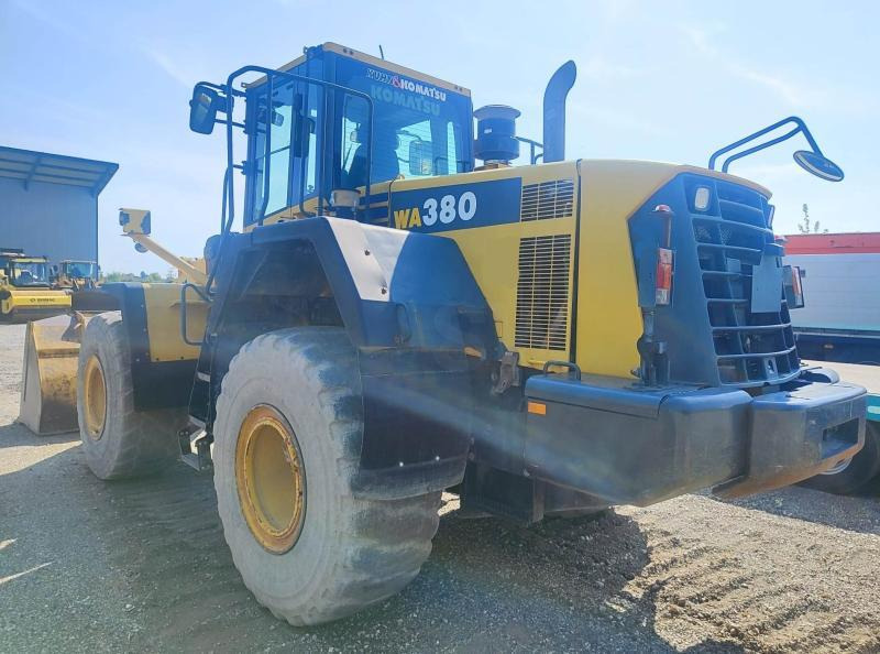 Komatsu WA380-6 Long Boom - Fadrom me goma: foto 1 Komatsu WA380-6 Long Boom - Fadrom me goma: foto 1