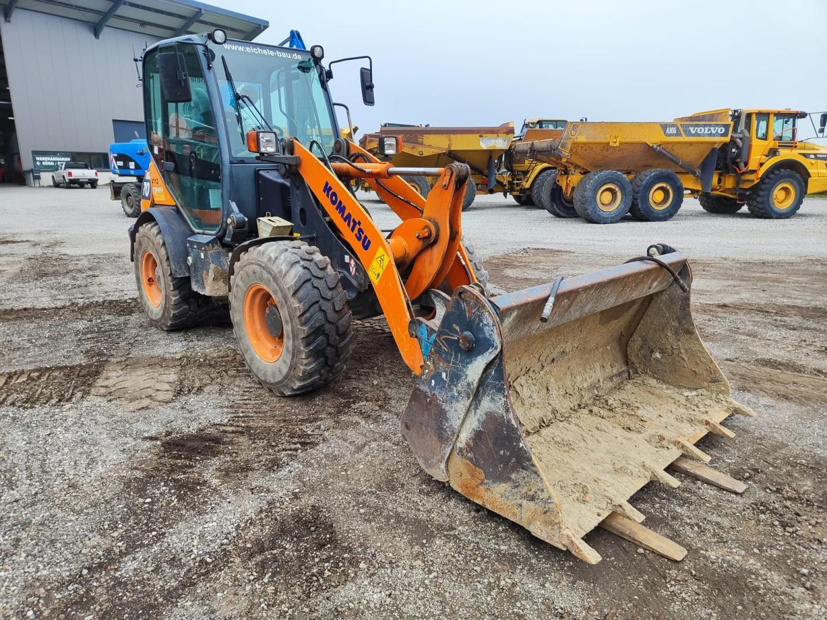 Komatsu WA70-7 - Fadrom me goma: foto 2 Komatsu WA70-7 - Fadrom me goma: foto 2