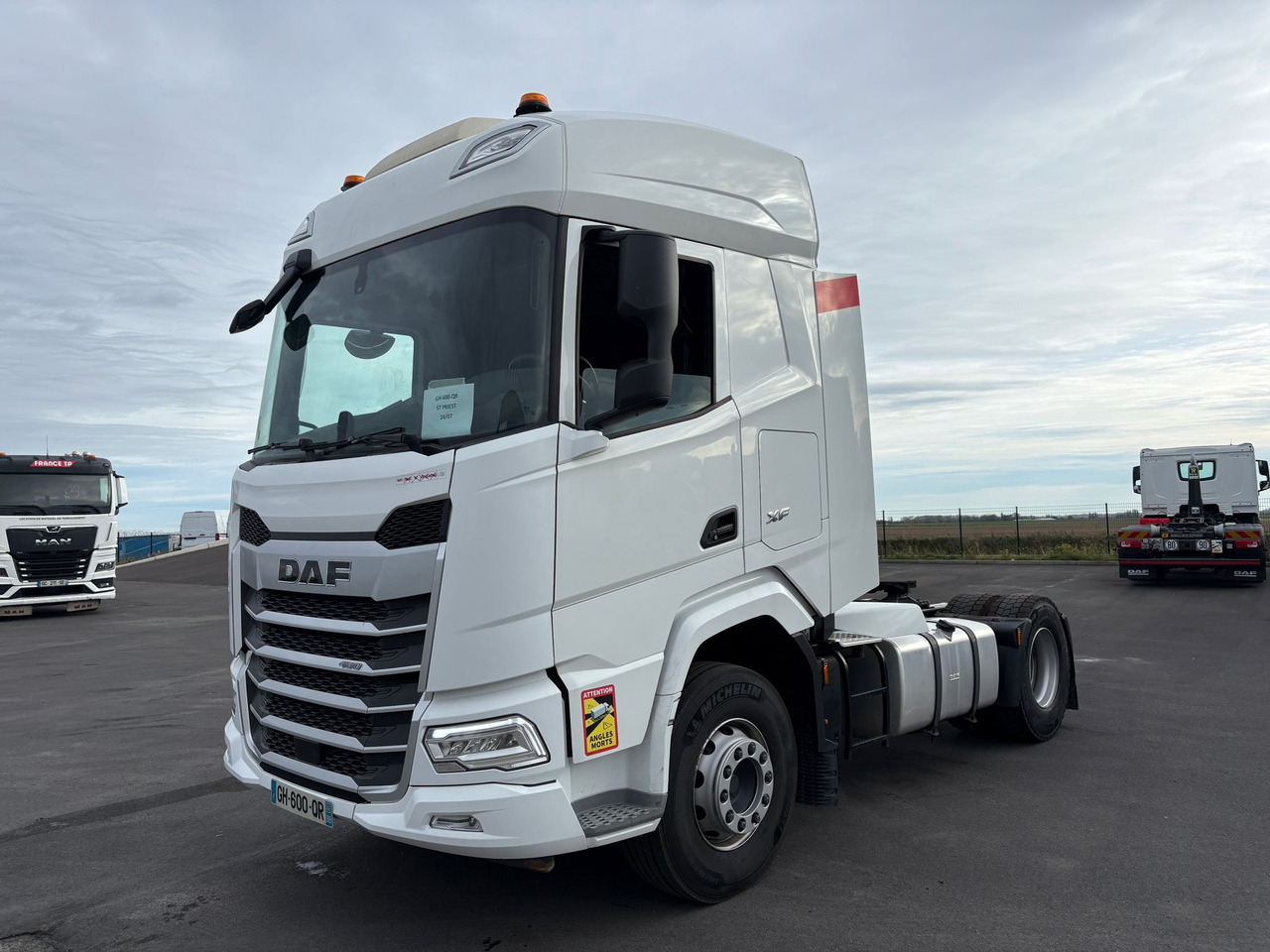 DAF XF 480 FT - Gjysmë-kamion: foto 1 DAF XF 480 FT - Gjysmë-kamion: foto 1