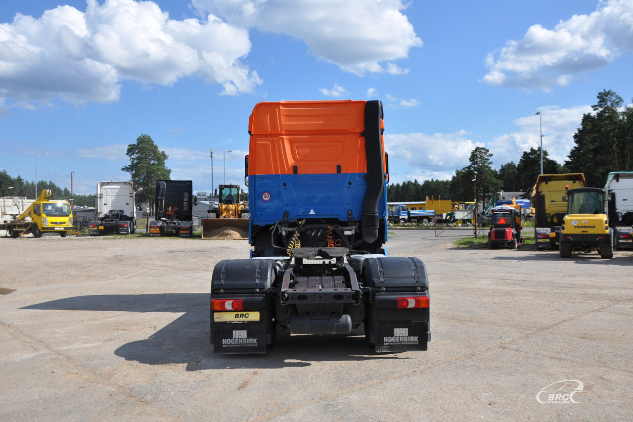 Mercedes-Benz Actros - Gjysmë-kamion: foto 5 Mercedes-Benz Actros - Gjysmë-kamion: foto 5