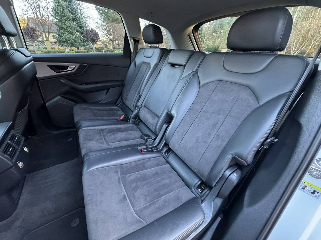 SUV Audi Q7: foto 37
