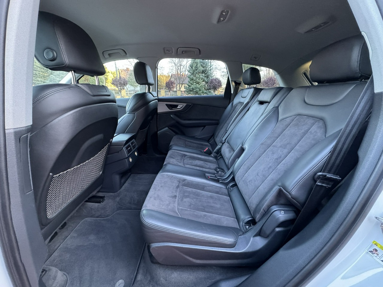 SUV Audi Q7: foto 34